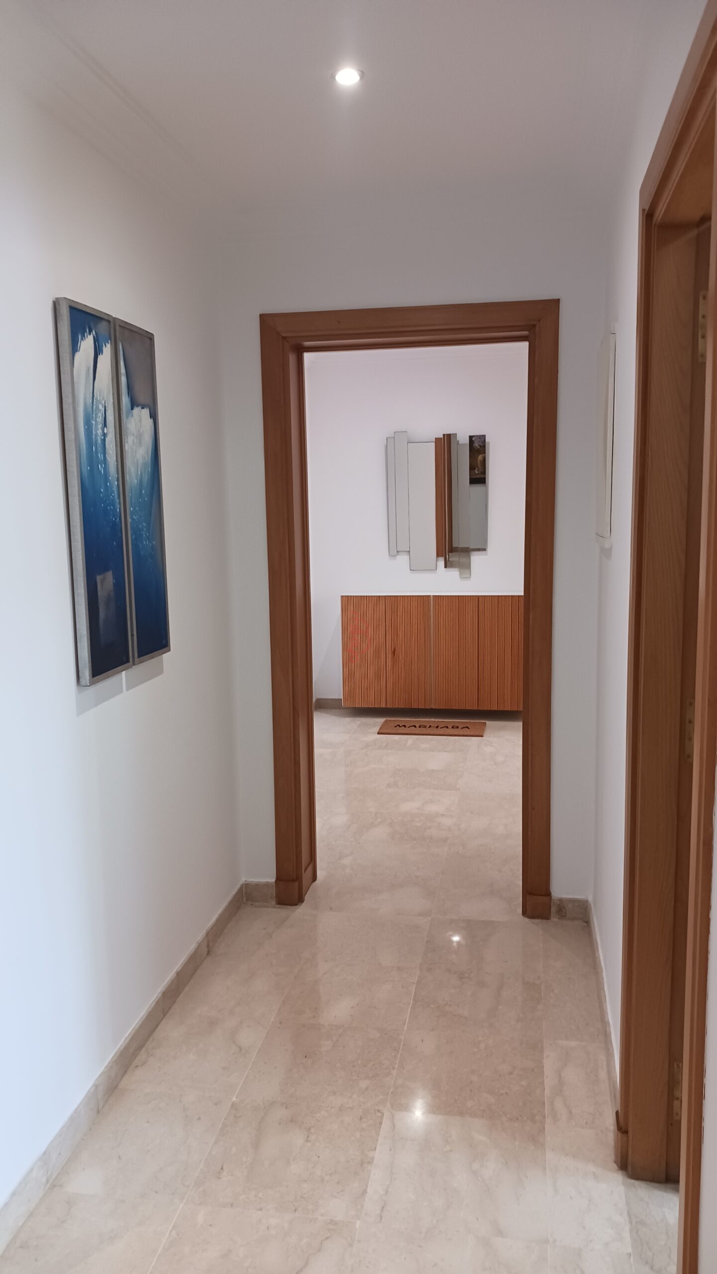 563 - Location Appartement 120 m² à Casablanca