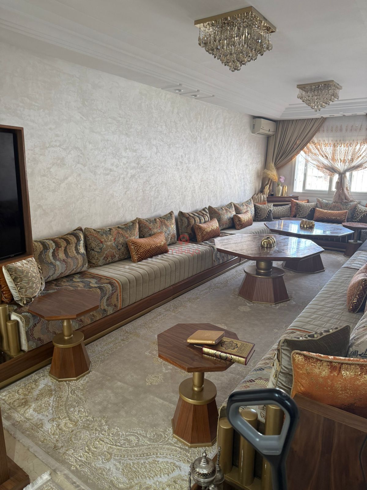 Property Featured Image