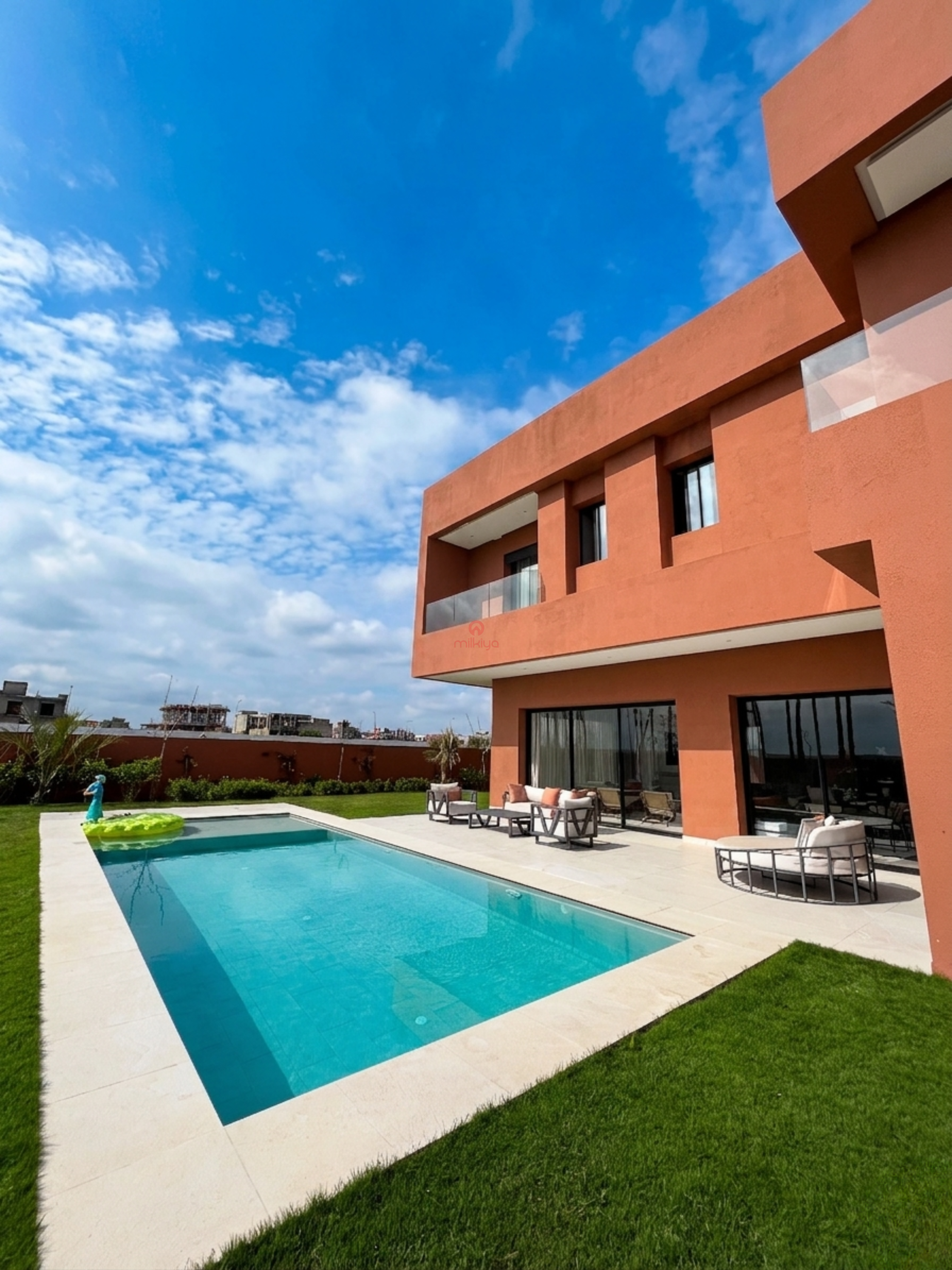 Property Featured Image