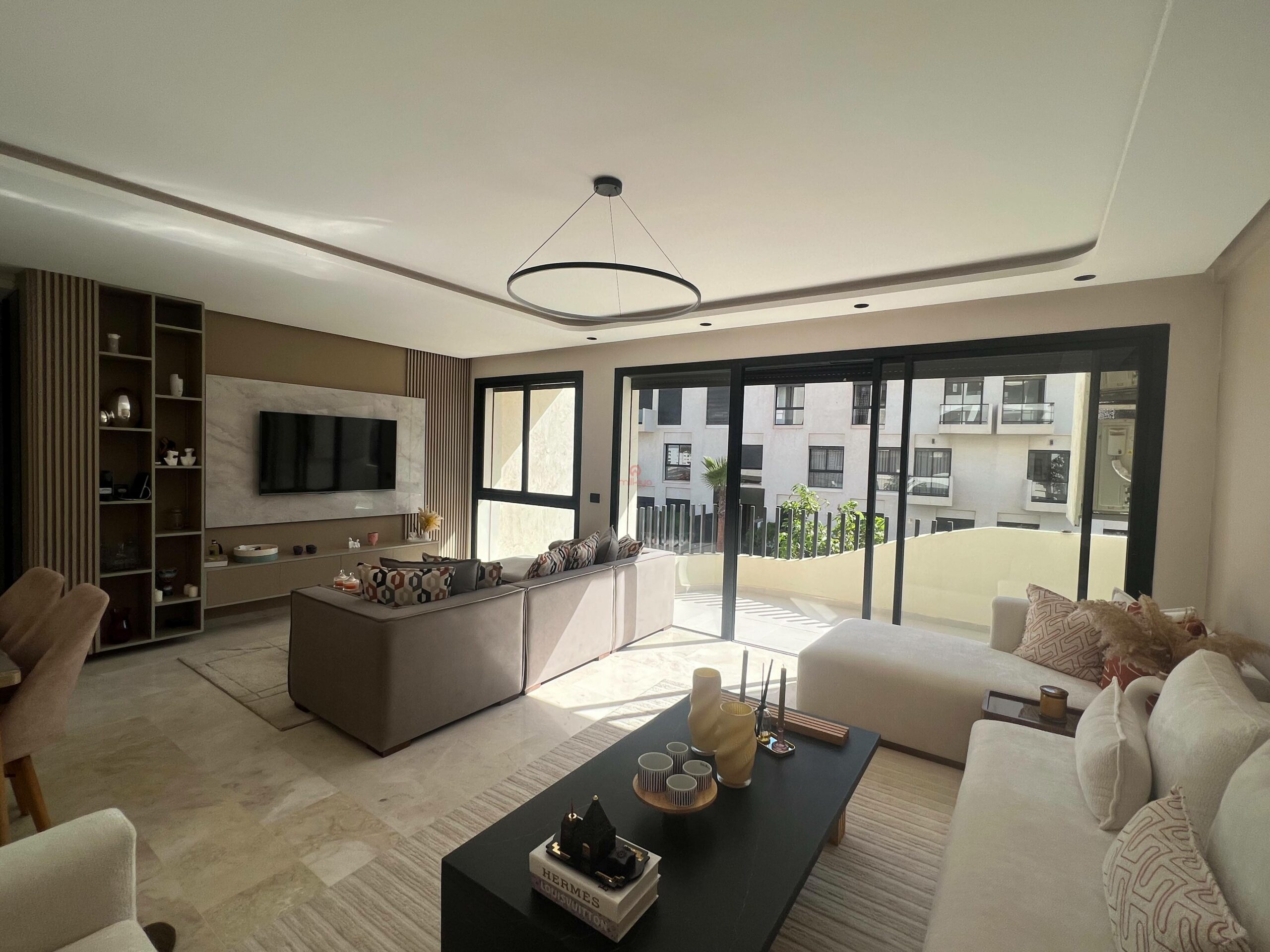 Property Featured Image