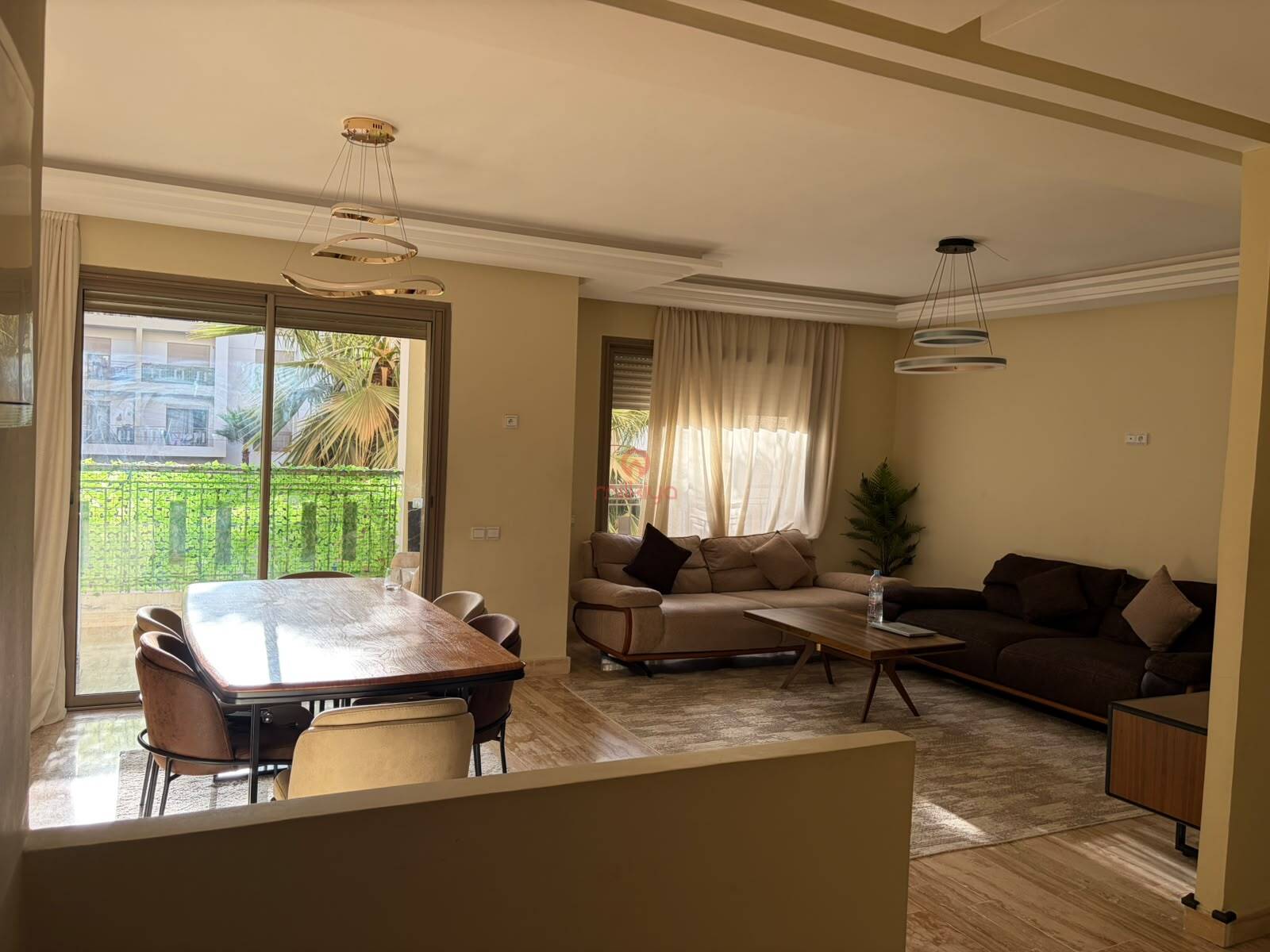 Property Featured Image