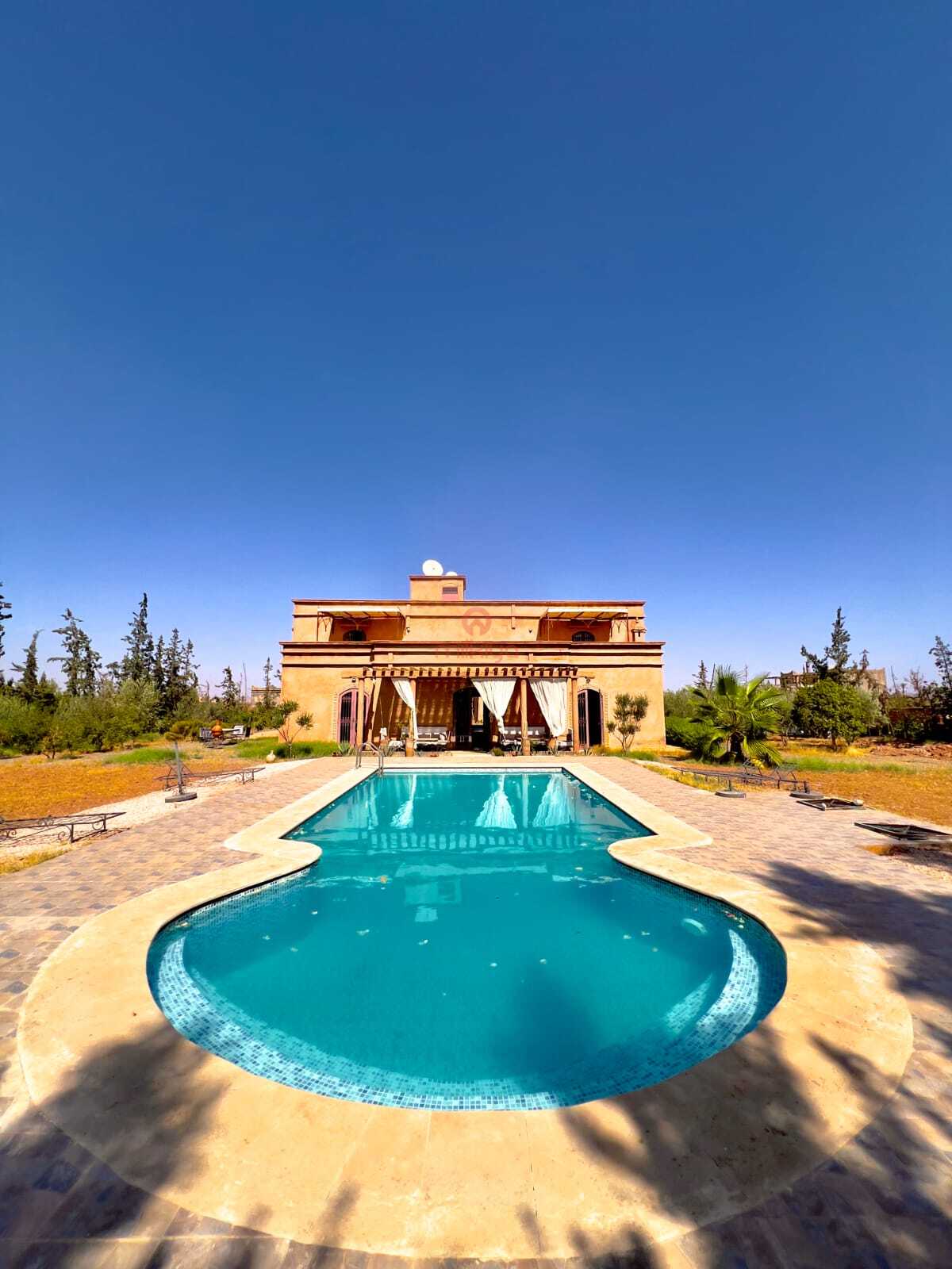 Property Featured Image